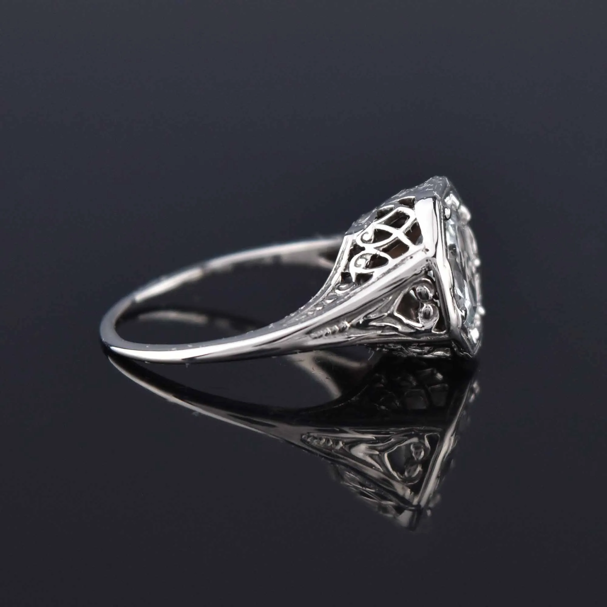 14K White Gold Filigree Aquamarine Ring