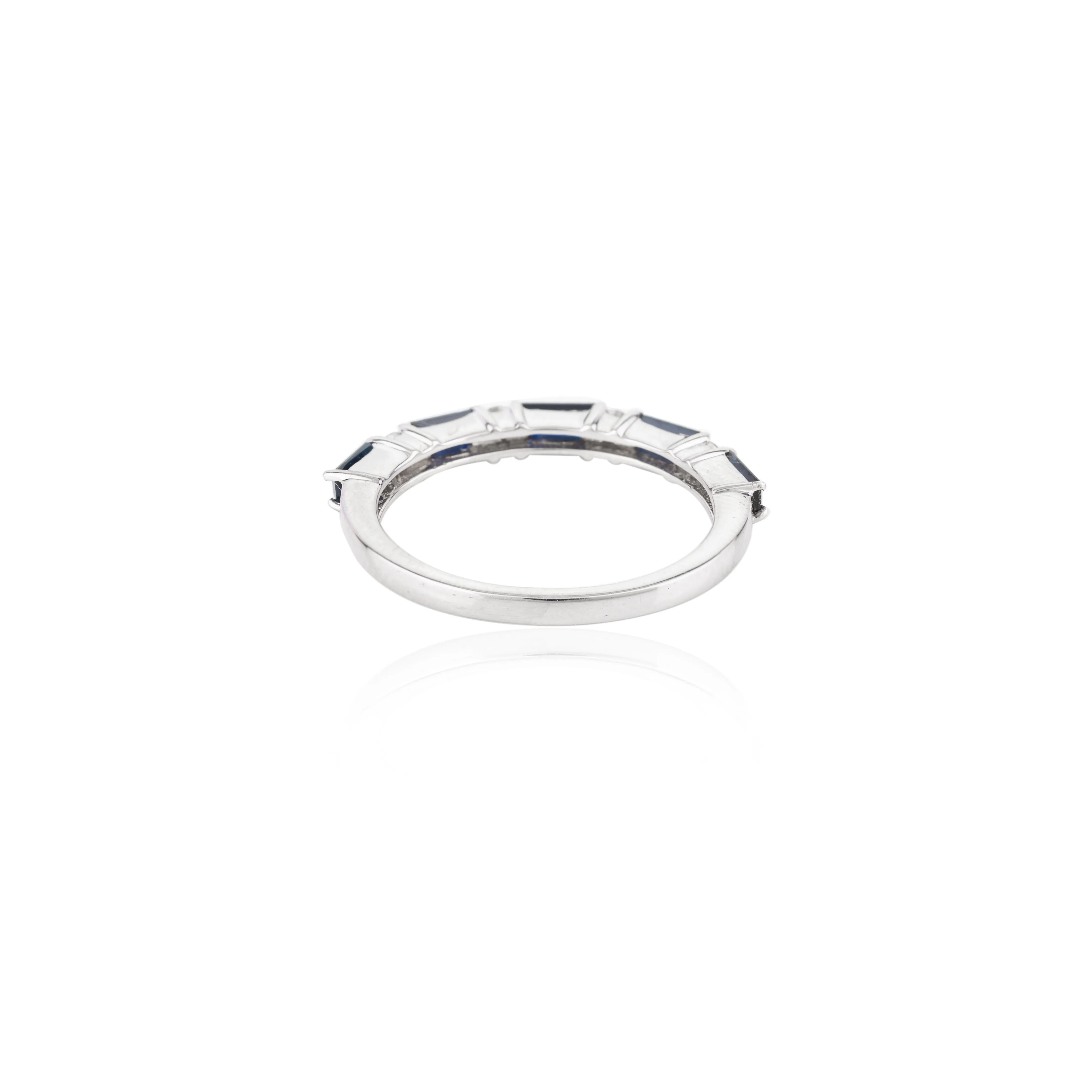 18K White Gold Blue Sapphire Diamond Band