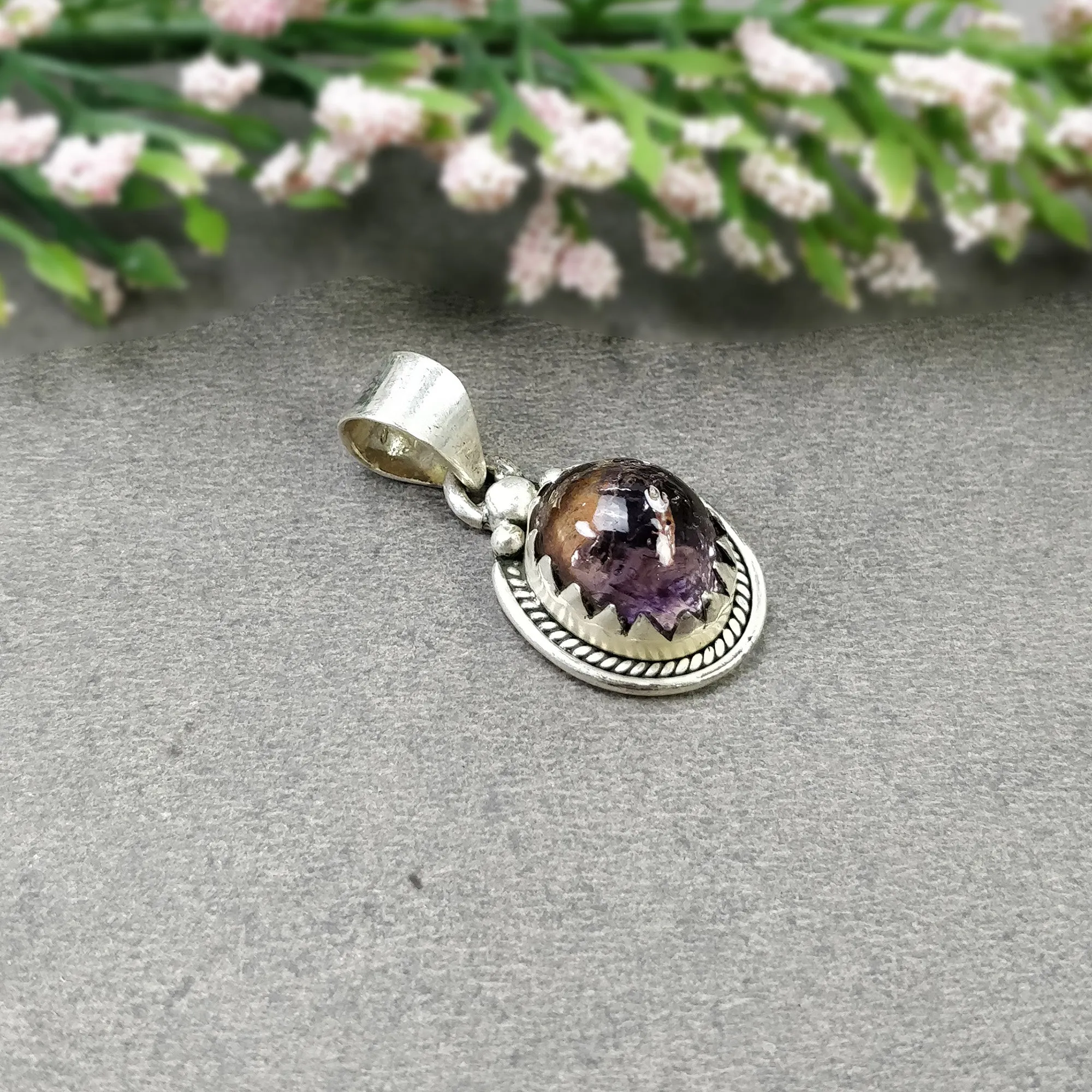 AMETHYST Gemstone 925 Sterling Silver Pendant : 5.490gms Natural Untreated Purple Amethyst Cabochon Bezel Set Pendant 1.25"