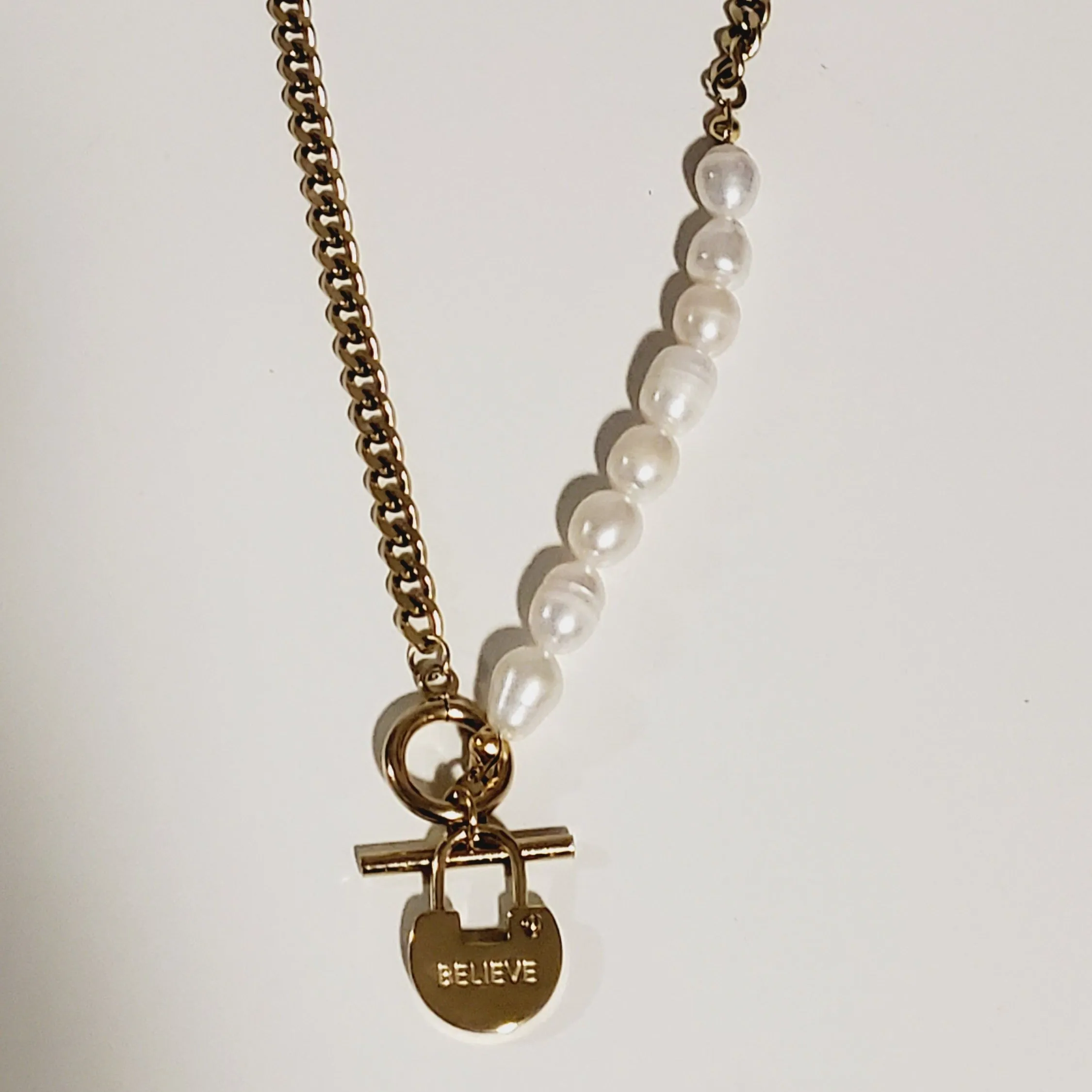 Believe in Pearls Necklace