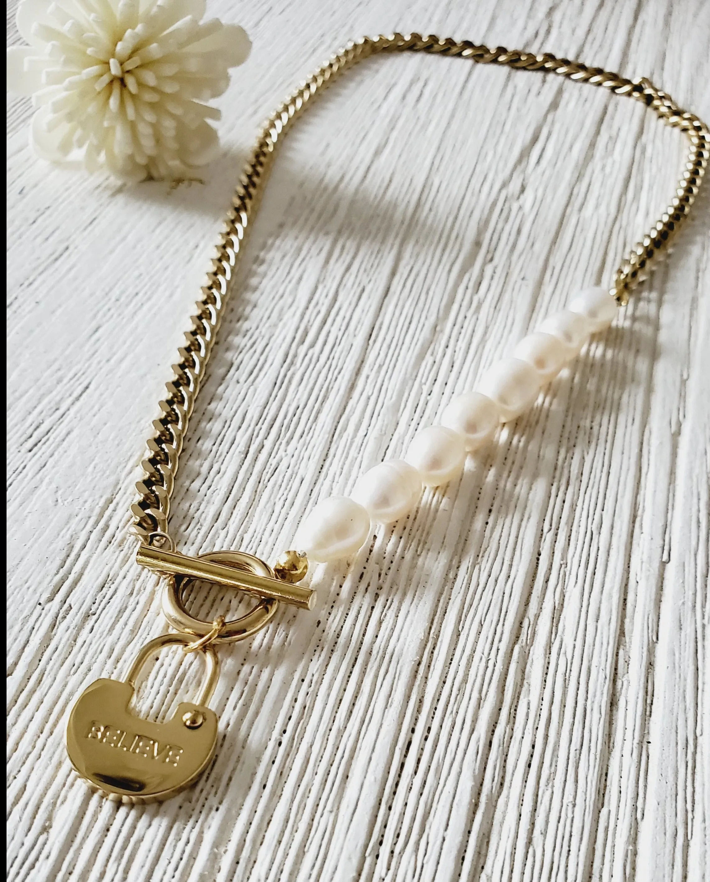 Believe in Pearls Necklace