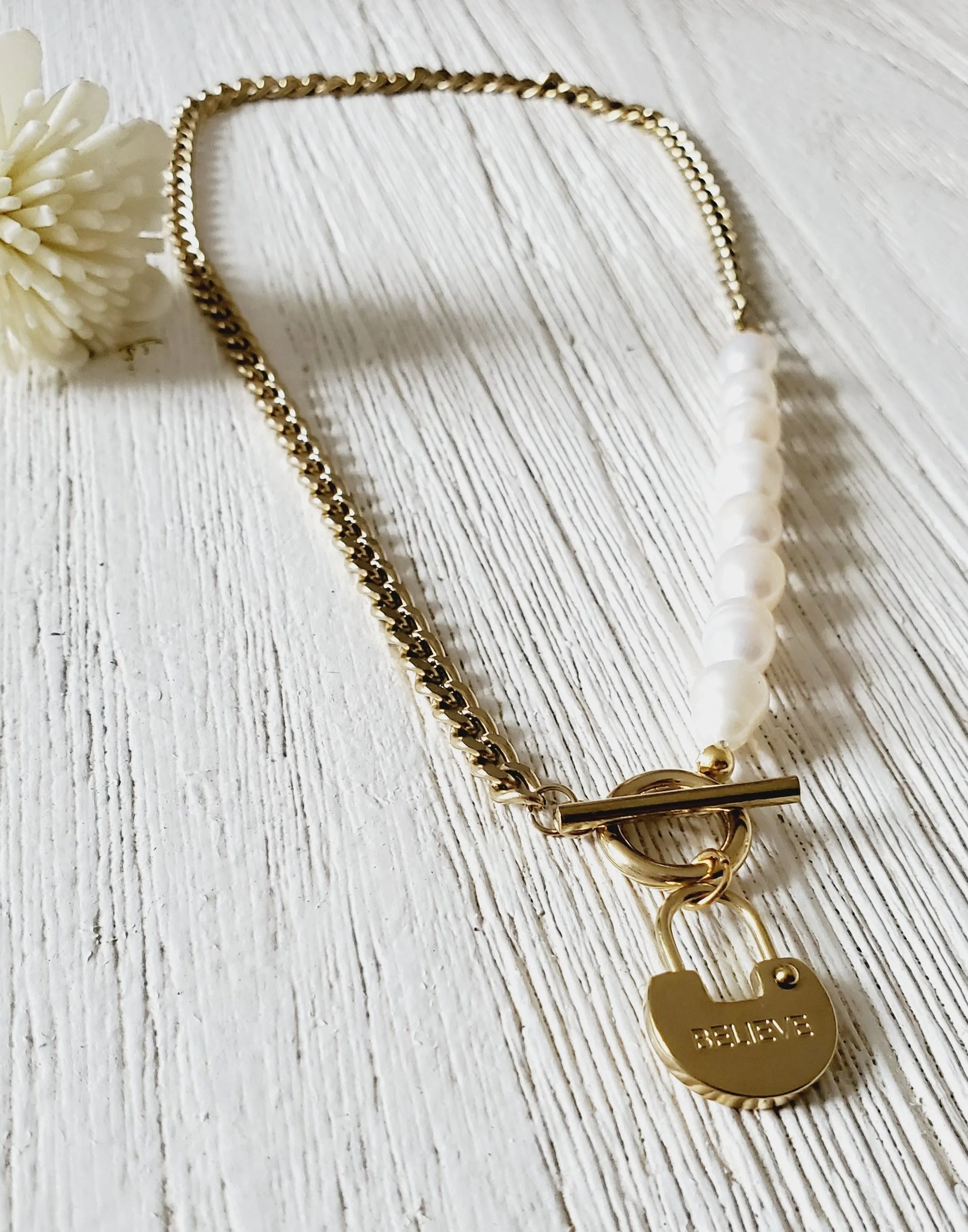 Believe in Pearls Necklace