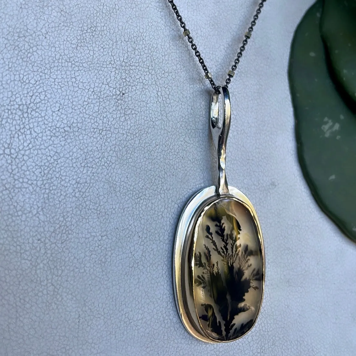 Desert bloom necklace