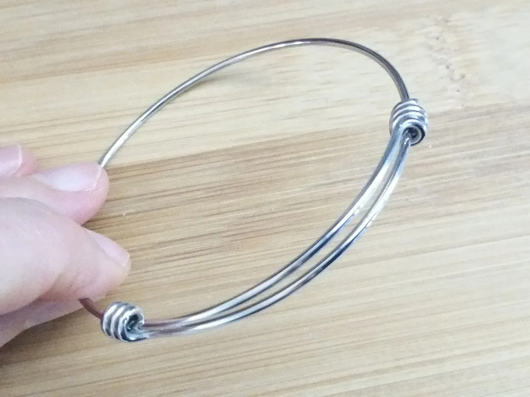 Expandable Bangle Bracelet, Adjustable Bulk Stainless Steel Jewelry Findings, Lot Size 25 Bracelets, 6 Wrist Sizes Available