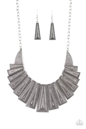 Metro Mane - Silver Paparazzi Necklace