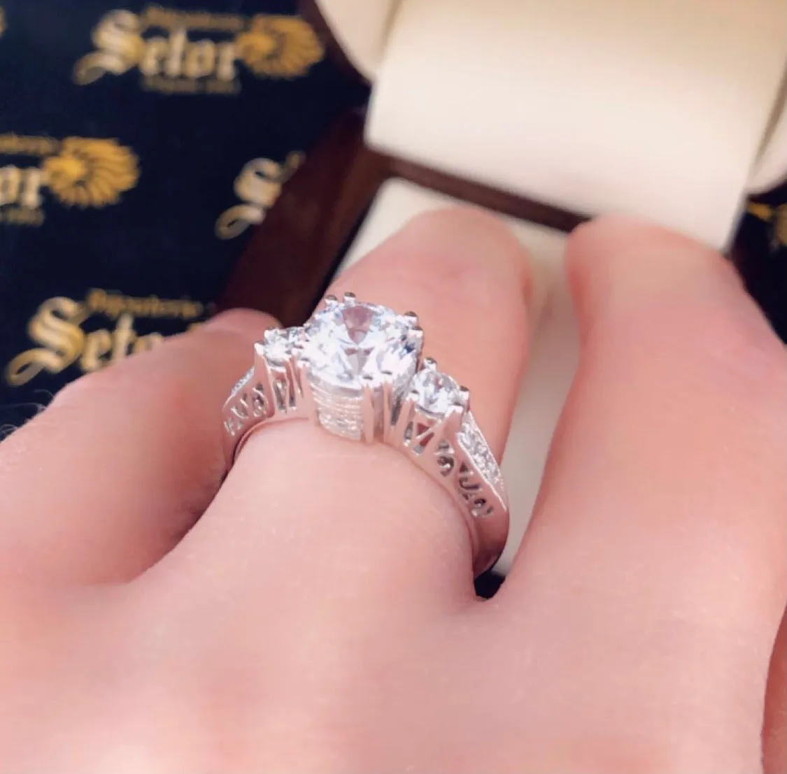 Riley engagement ring ZER11