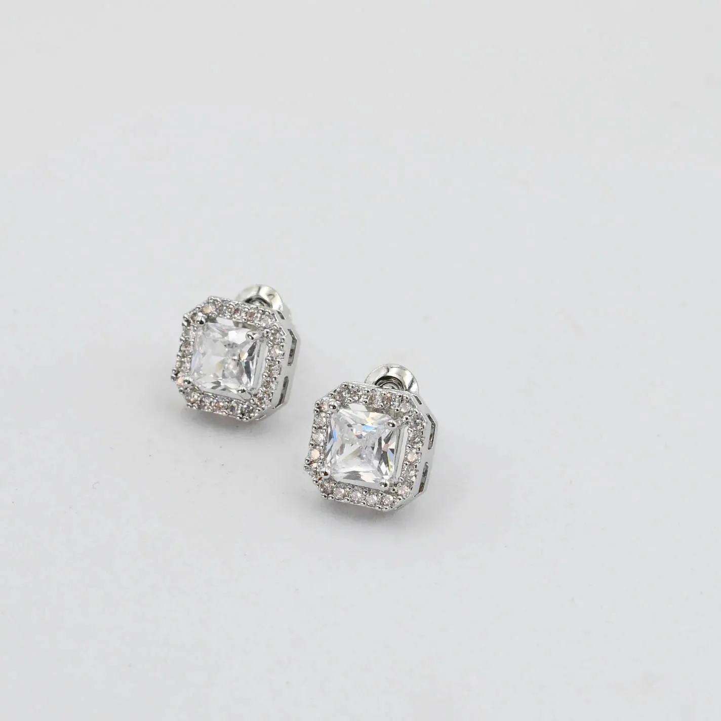 Treasure Jewels - Square Stud Earrings - 2 Colors - PREORDER