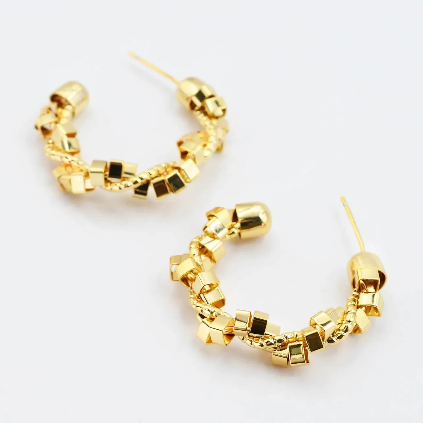 Treasure Jewels - Twisted Hoop Earrings - PREORDER