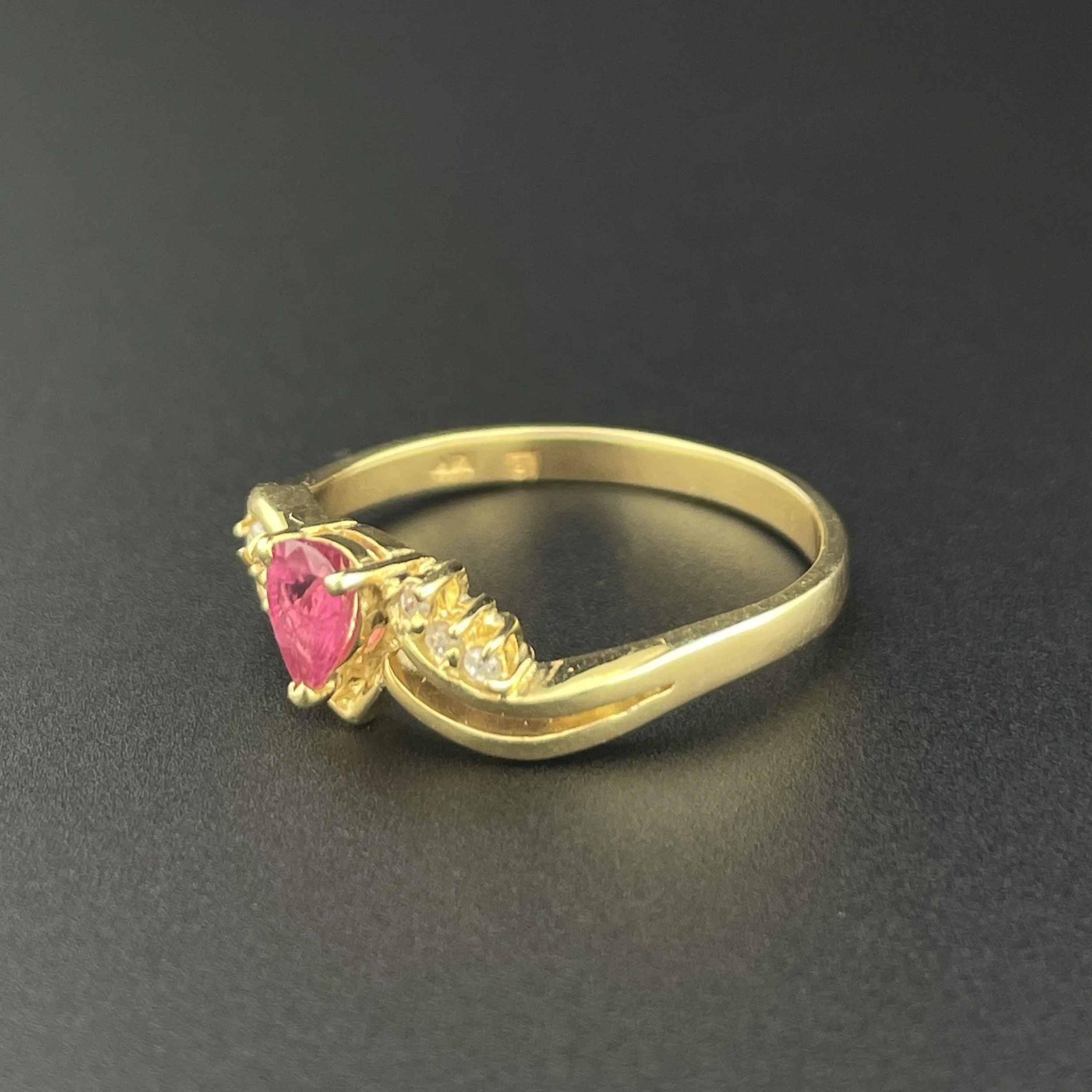 Vintage 14K Gold Diamond Ruby Pear Solitaire Ring, Sz 6.5