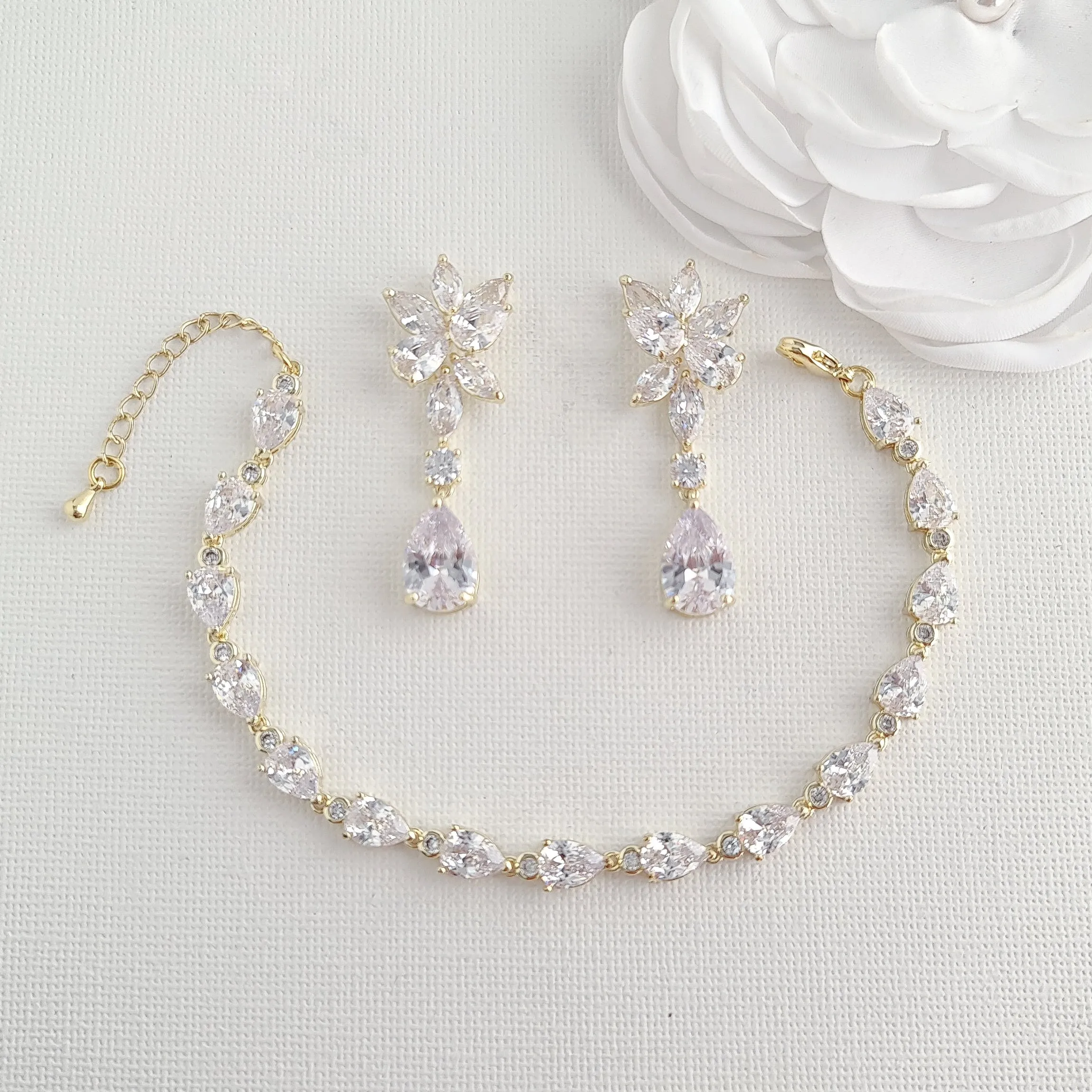 Wedding Earrings and Bracelet Set in Cubic Zirconia-Ivy